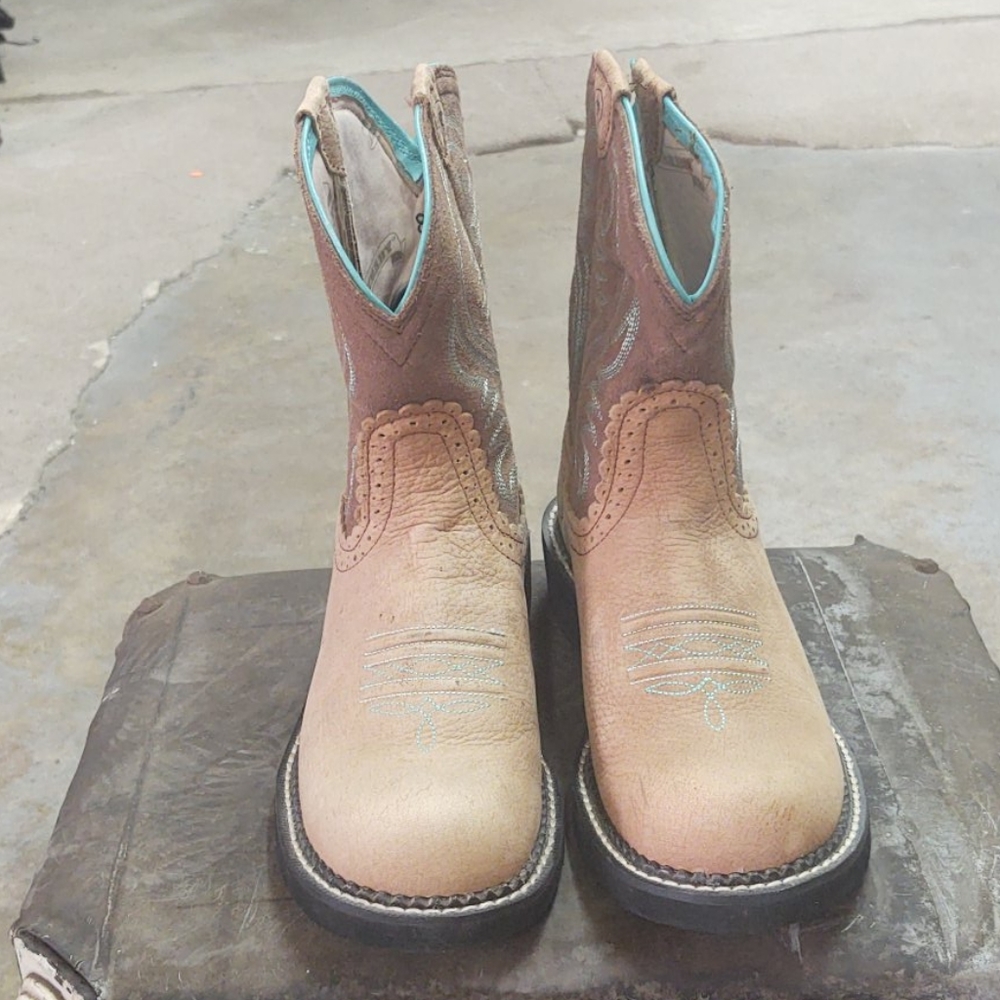 Women's Ariat Cowgirl Boots